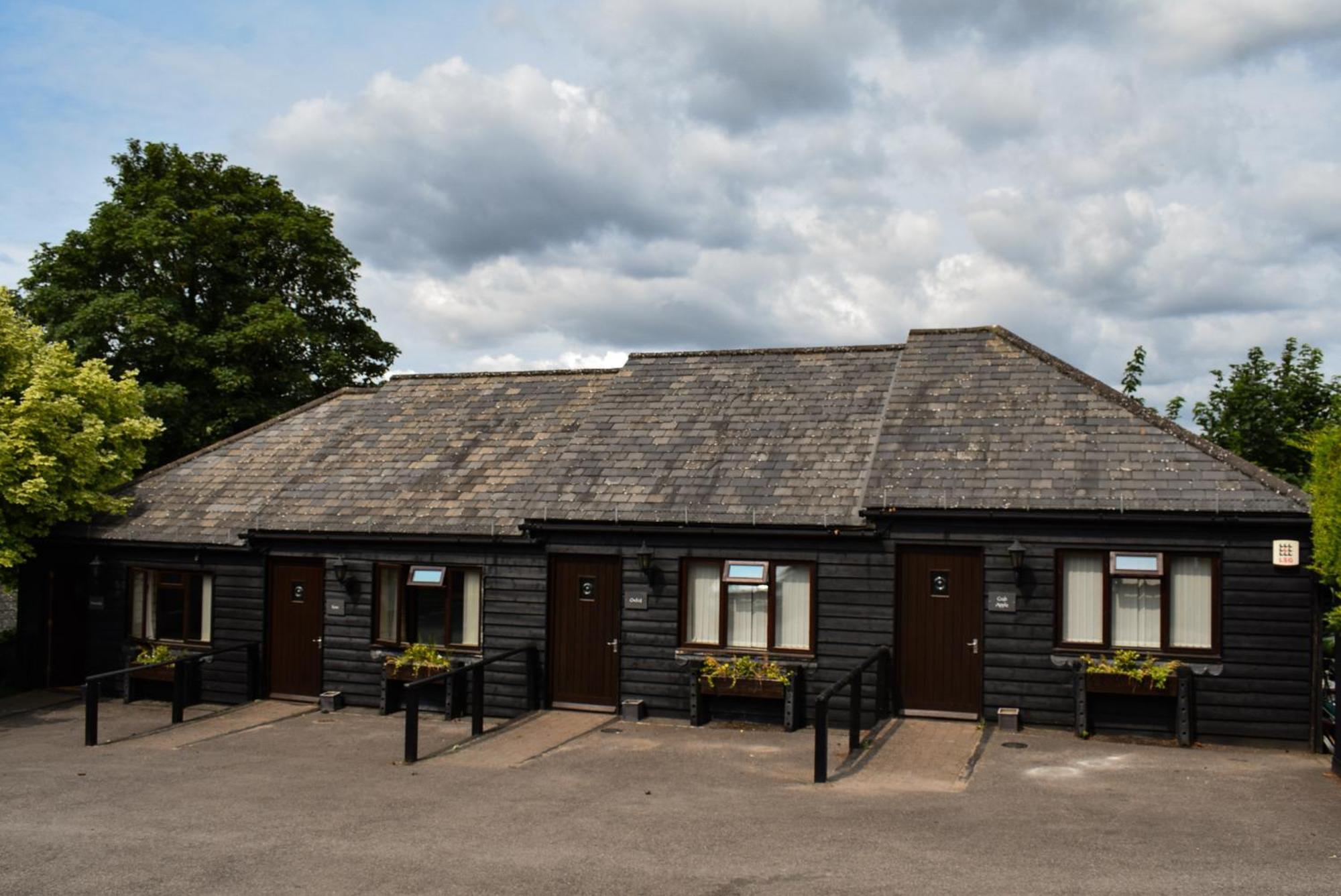 The Black Horse Inn Мейдстън Екстериор снимка
